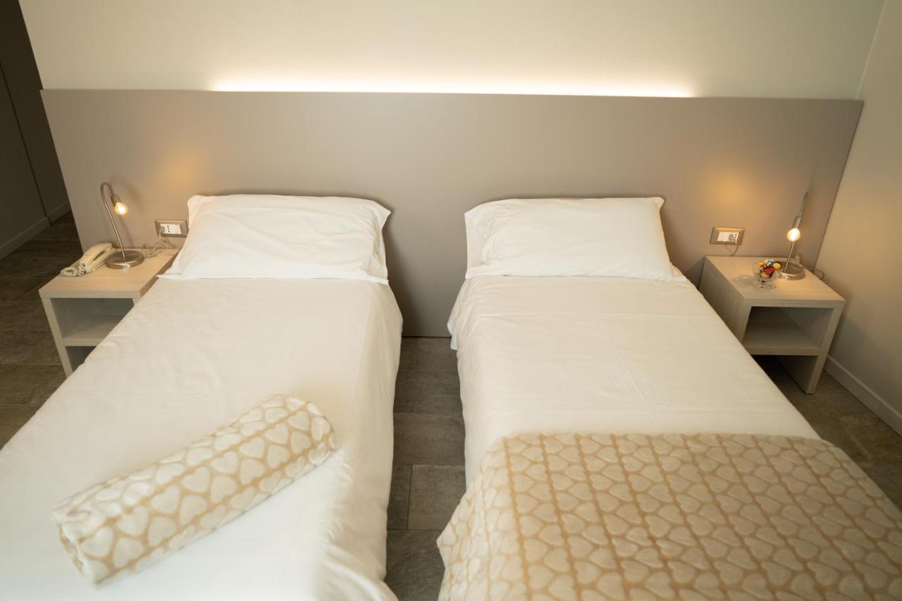 Hotel Europa ドッソブオノ エクステリア 写真